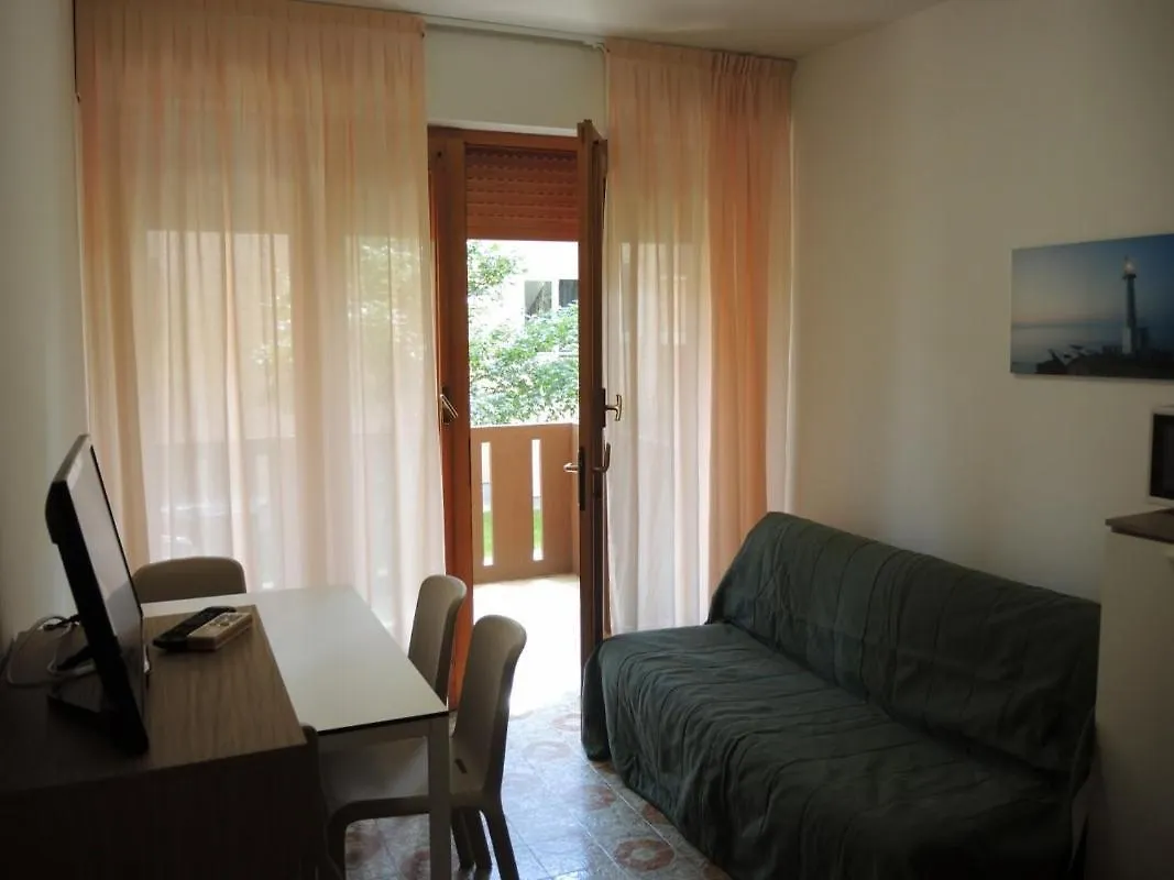 Luminous Seaside Flat For 4 Guests - Beahost Apartment Bibione