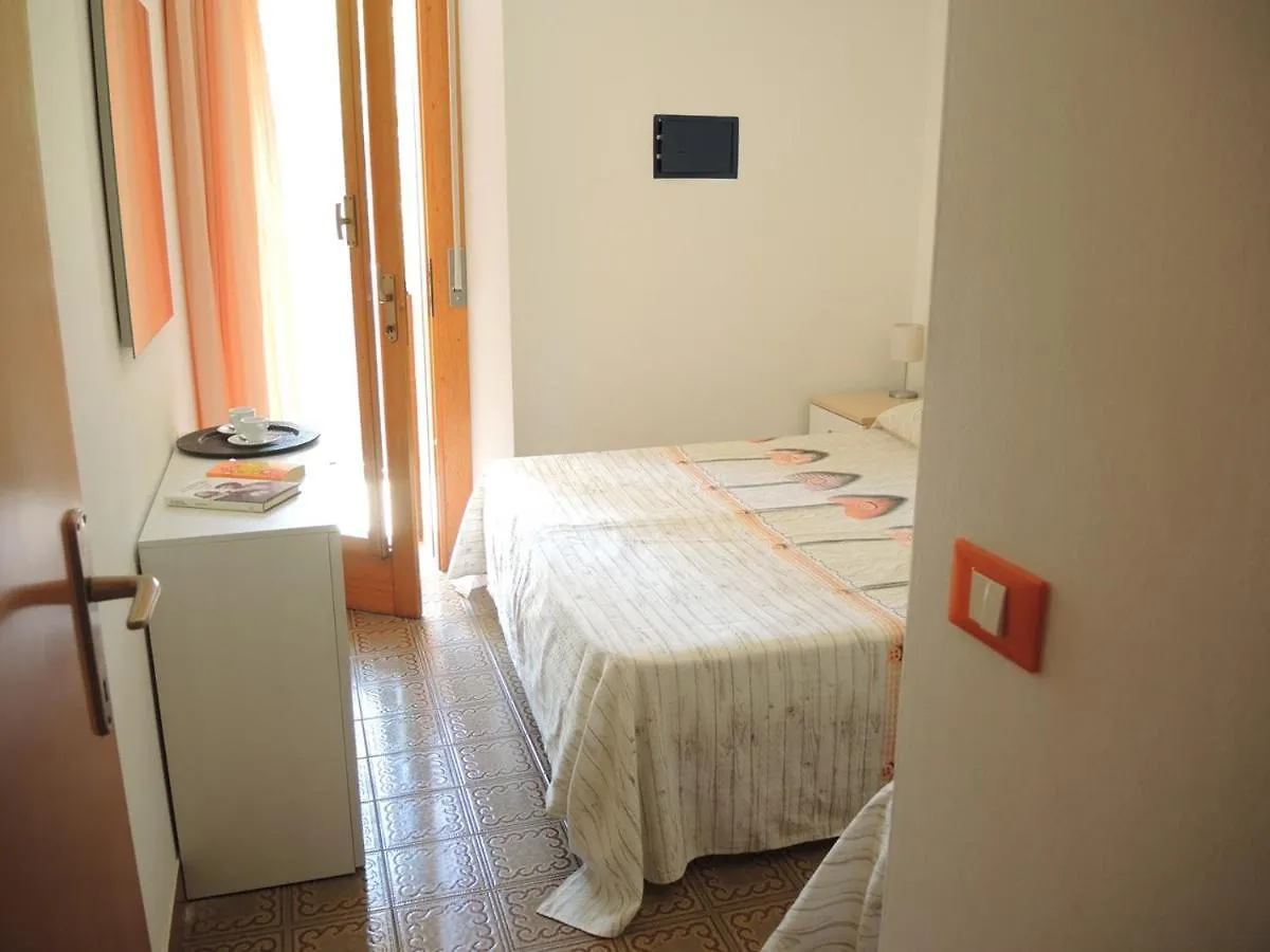 Luminous Seaside Flat For 4 Guests - Beahost Apartment Bibione