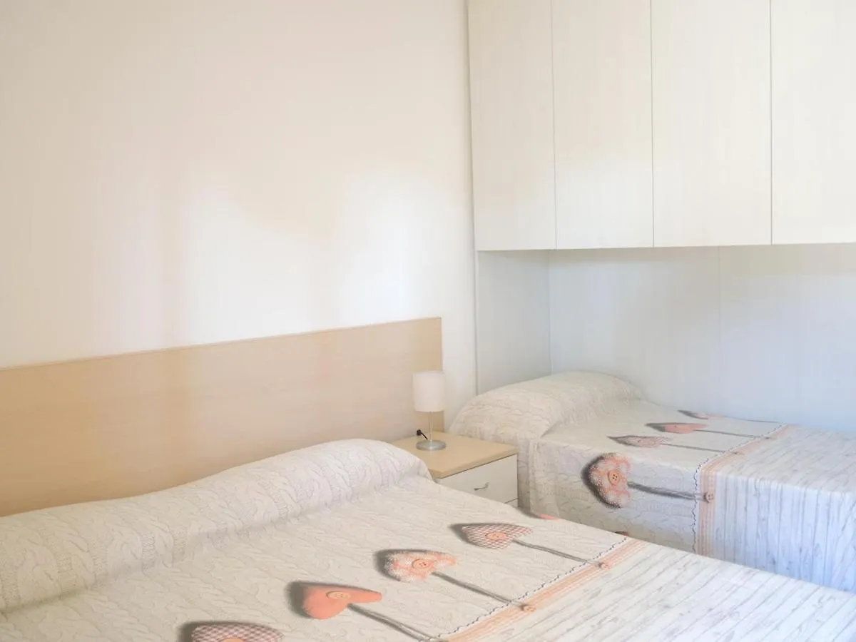 Luminous Seaside Flat For 4 Guests - Beahost Apartment Bibione 0*,  Italy