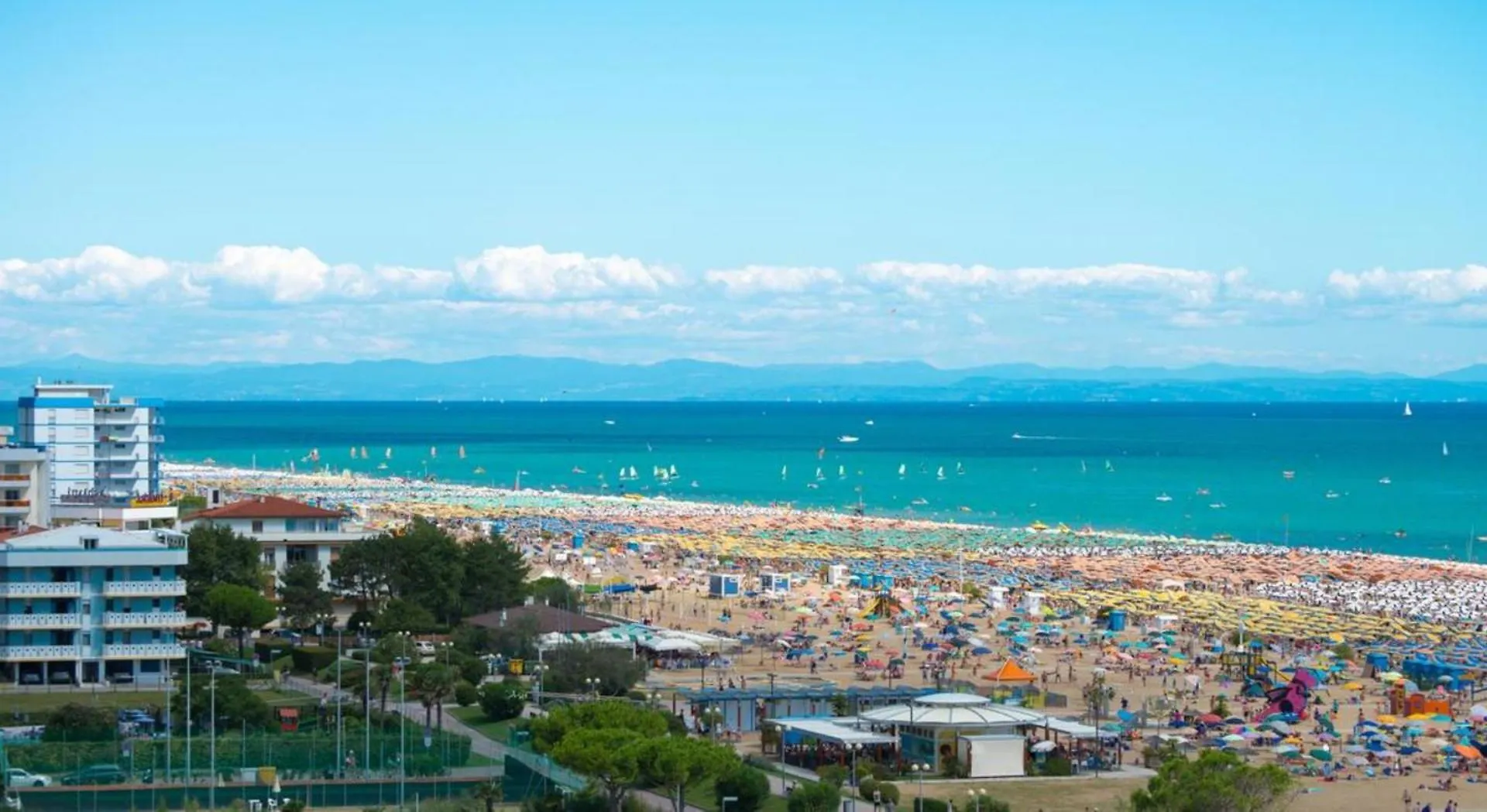 Luminous Seaside Flat For 4 Guests - Beahost Apartment Bibione